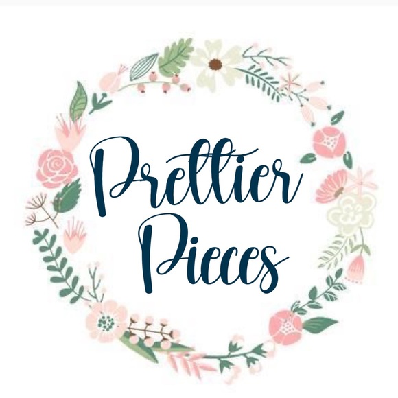 Hi Posh fam - thanks for checking out my closet! - Picture 6 of 11